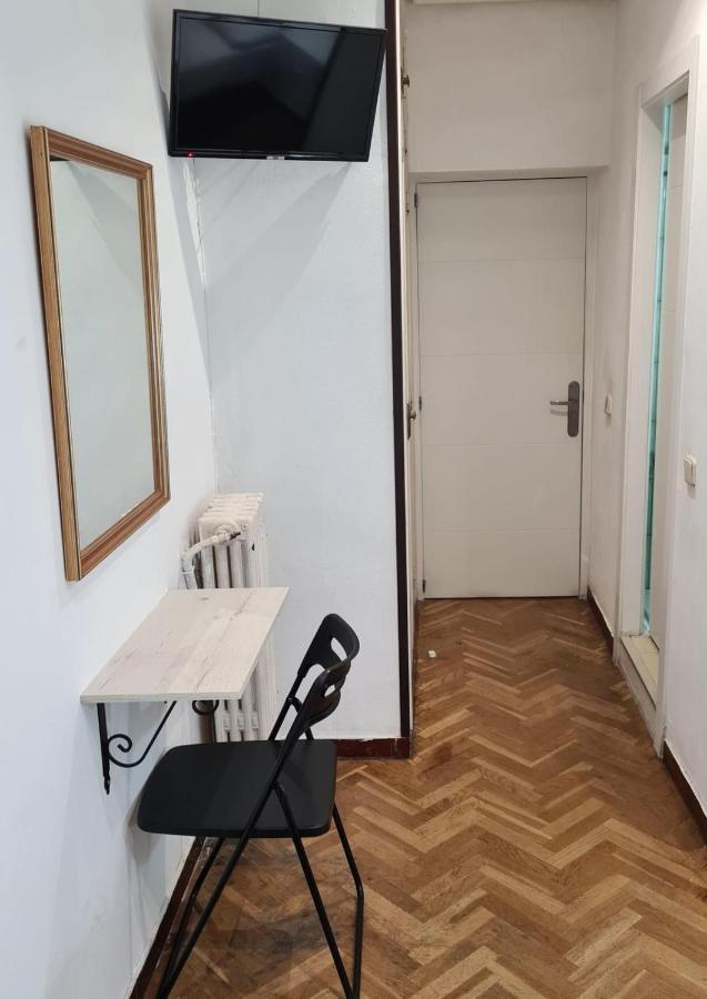 马德里 圣芭芭拉旅馆酒店 外观 照片